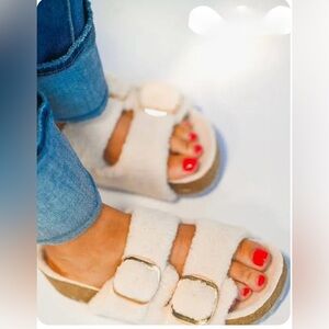 Mia Women's Qianna Platform Slide Sandals (Size 9)